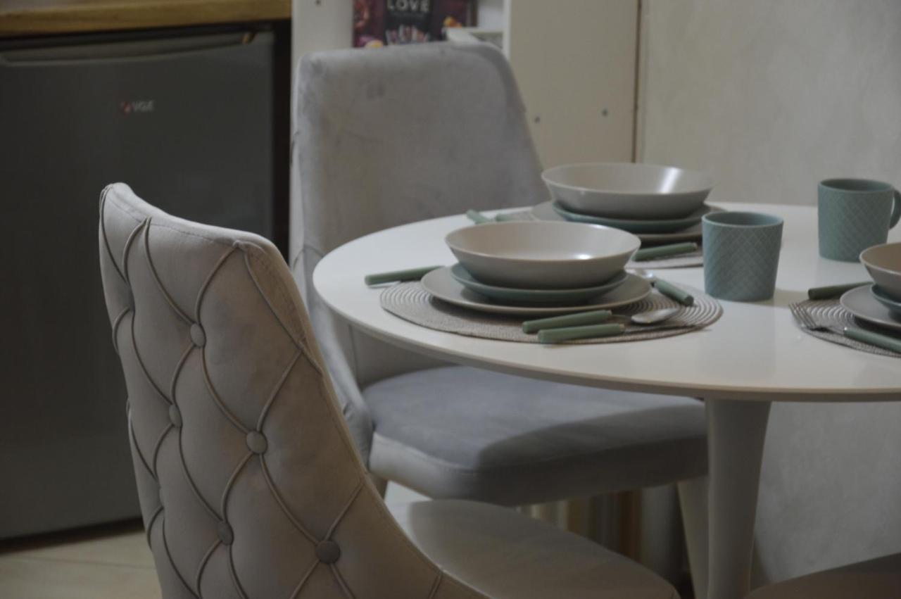 Teodora Lux Apartman Free Privat Parking Appartement Novi Sad Buitenkant foto